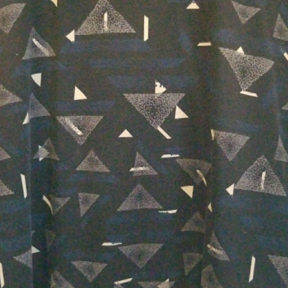 Lularoe Randy - Picture 2 of 2